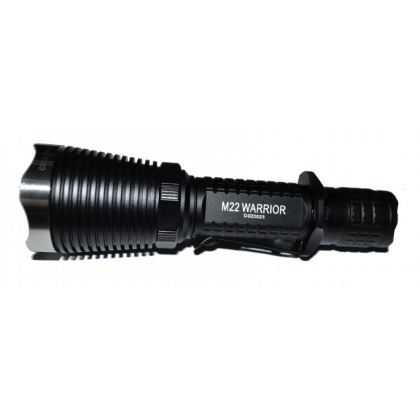 Lanterna LED tactica Olight M22
