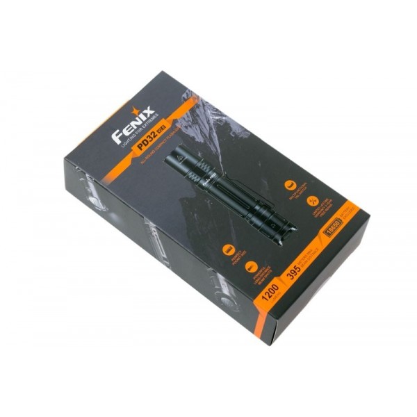 Fenix PD32 V2.0, Lanternă Tactică, Reîncărcabilă USB, 1200 Lumeni, 395 Metri