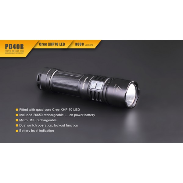 Fenix PD40R (Lanternă Reîncărcabilă USB, 3000 de lumeni)