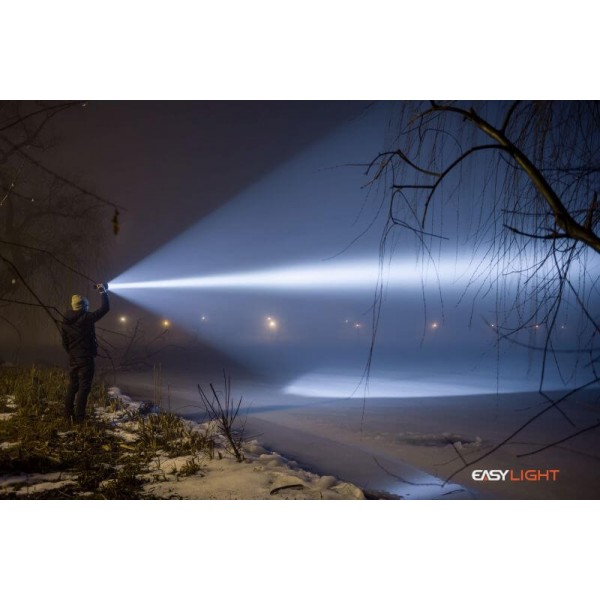 AceBeam K70, Lanternă Profesională