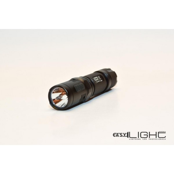 Lanterna LED Nitecore EC21 