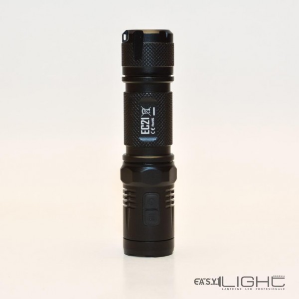 Lanterna LED Nitecore EC21 