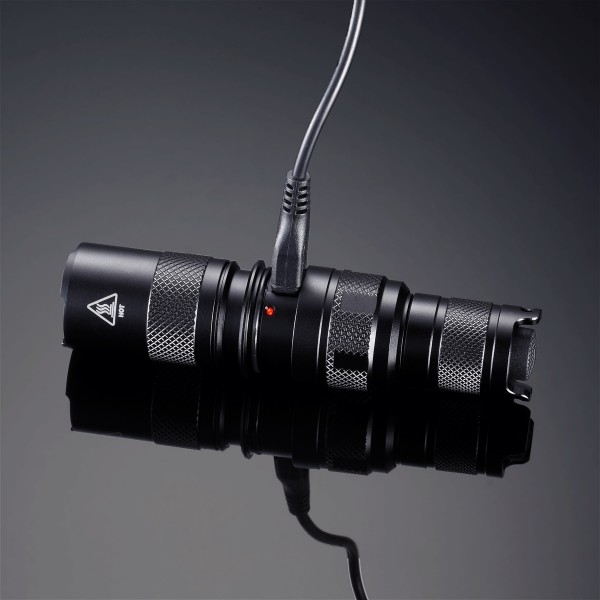 Lanterna Led Reincarcabila Nitecore MH1C