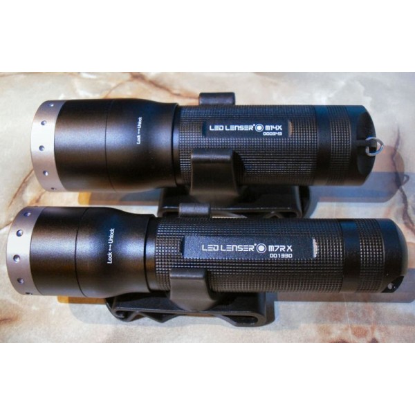 Lanternă LED Lenser M14X EasyLight România