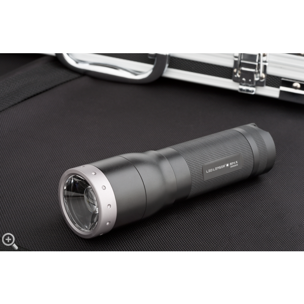 Lanterna LED Lenser M14X