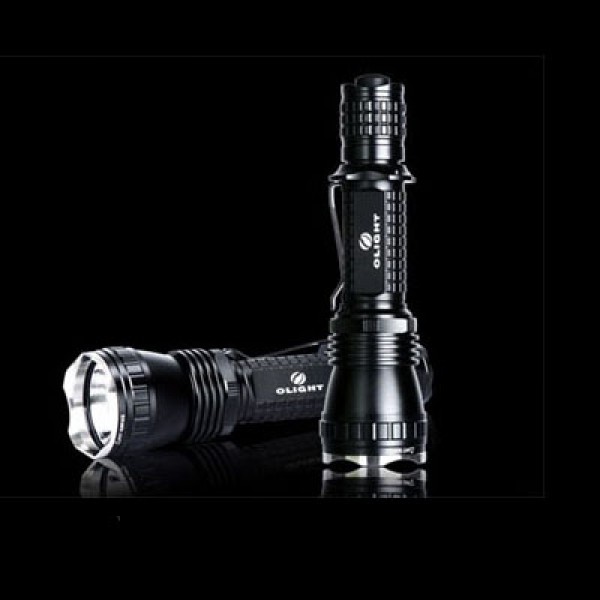 Lanterna LED Olight M21 Warrior