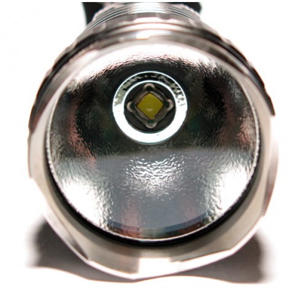 Lanterna LED Olight M21 Warrior