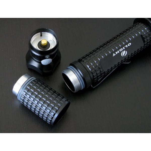 Lanterna LED Olight M30 Triton
