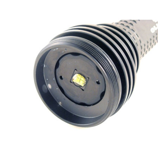 Lanterna LED Olight M30 Triton