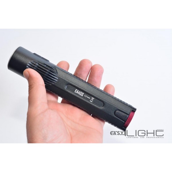 Lanterna LED Nitecore EA45S