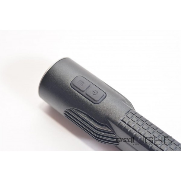 Lanterna LED Nitecore EA45S
