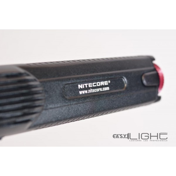Lanterna LED Nitecore EA45S