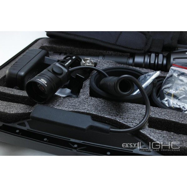 Kit de vanatoare Nitecore MH40