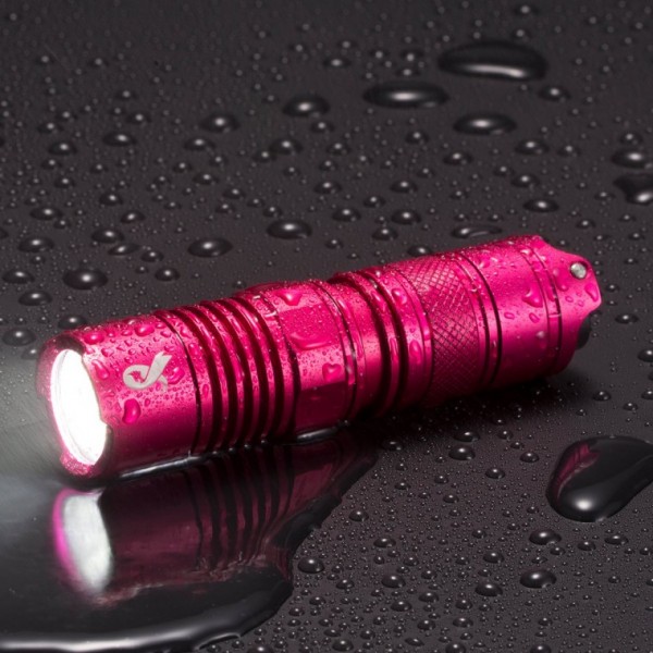 Nitecore P05 Roz, Lanternă Led