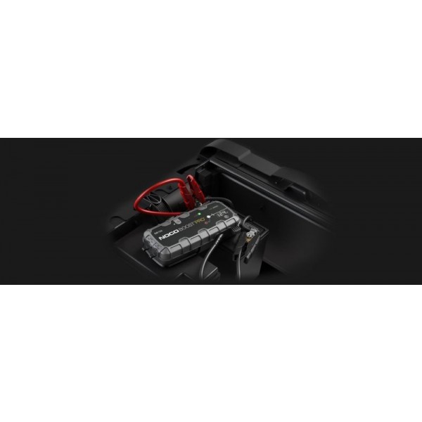 Noco GB150 BOOST PRO, Robot de pornire Jump Starter auto 12V Lithium 3000A, Powerbank și Lanternă