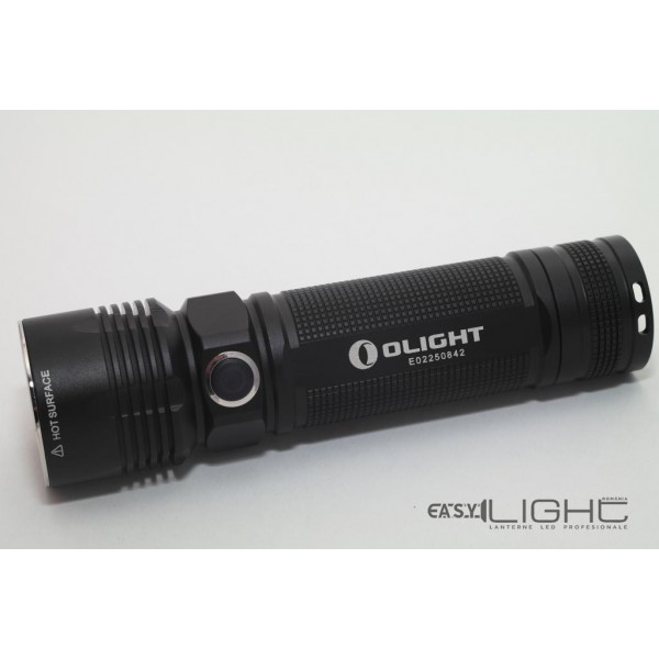 Olight R40 Seeker