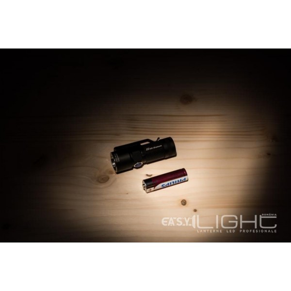 OLIGHT S10 L2 Baton