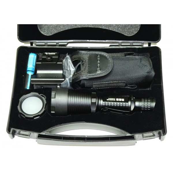 Set de vânătoare reîncărcabil Olight V2 cu lanternă Olight M22