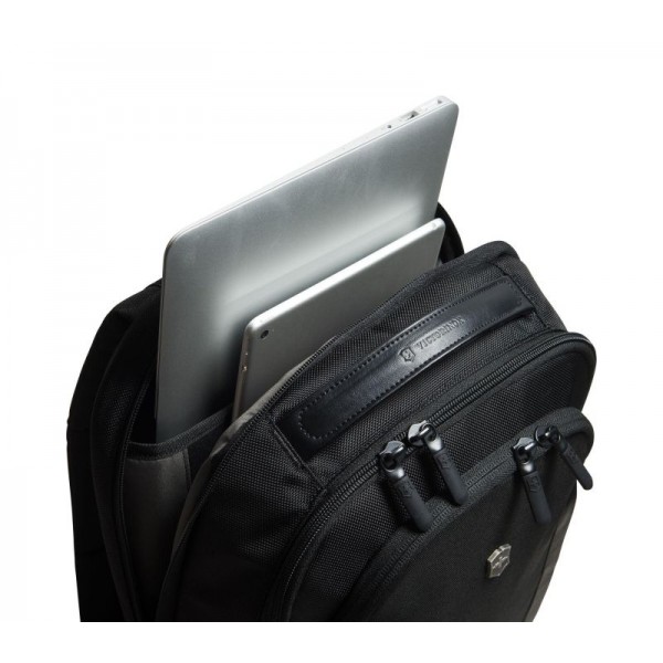 Victorinox Altmont Professional, Rucsac Laptop, Negru, 15.4.inch 